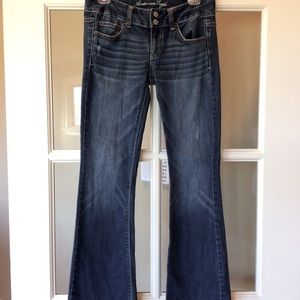 American Eagle jeans Stretch womens 2 distressed